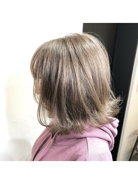 salon de MiLK 札幌大通店【サロン ド ミルク】 外国人風アッシュブロンドボブ！！