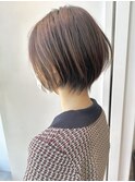 大人ナチュラルコンパクト小顔ショートボブ耳かけ
