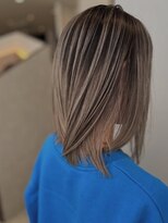 アース コアフュールボーテ 諏訪店(EARTH coiffure beaute)&nbsp;ブラウン_ハイトーン_バレイヤージュ_レイヤーカット