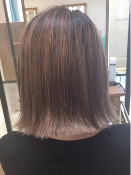 ロンド ブランシュ 錦糸町北口(Lond blanche) ブリーチ必須！ハイライト＆ローライト　担当　柴田