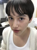 ナヌーク シブヤ(nanuk shibuya) 秋冬の洋服にフィットするタイトなマッシュショート。