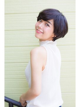 リア シェリム(Ria cherim) 【Ria 目黒 白金】大人のマニッシュショート