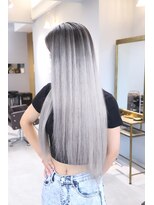 オズ 郡山桑野店(OZ)&nbsp;【OZ田中】バレイヤージュ　シルバーアッシュ#外国人風カラー