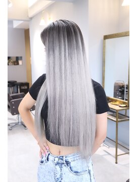 オズ 郡山桑野店(OZ) 【OZ田中】バレイヤージュ　シルバーアッシュ#外国人風カラー