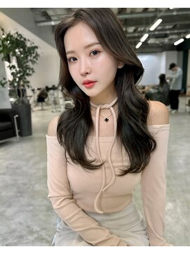 ソピ バイ インビテーション(sopi by invitation) “NARUOKA”地毛風カラー/グレーブラック/ブルーブラック/秋色