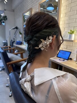 ヴィサージュヴィフ パワード バイ モンス(VISAGEVIF POWERED BY MONS) お呼ばれヘアセット