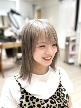 アルクバイネオリーブ 荻窪店(arc by neolive) レイヤーボブ×ダブルカラーホワイトグレージュ