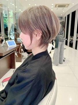 アース 栄店(HAIR&MAKE EARTH) earthショートレイヤーボブミルクティー丸みショートボブ