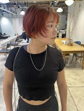 キャロルガーデンズ ボコカ 表参道(Carroll Gardens bococa) short bob