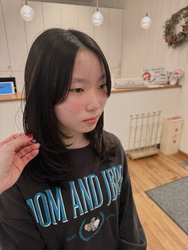 ルッツ(Lutz. hair design) 1/31 顔周りレイヤー《後藤美樹》