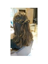 ウィービーパセリ atre川越店(WE BE PARSLEY) ハーフアップ