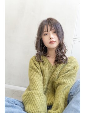 メーヴェ(Mowen) mowen 南堀江 ヌーディーベージュ×愛され×アンニュイロング