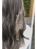 チョビー(Chobii)&nbsp;デジタルパーマロングヘアカタログゆるふわ透明感韓国風栗原302