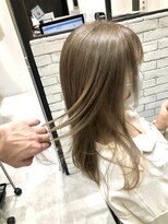 フェリア 渋谷(Feria)&nbsp;【filo by Feria】透け感ハイトーン　ミルクティーベージュ♪