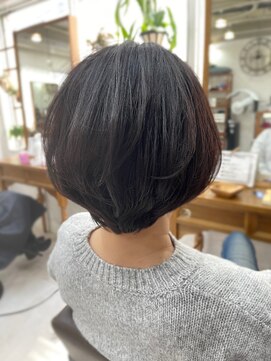 アーシェ 横浜店(A'SHE) ［A'SHE］丸みショートボブ重軽