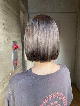 ソルトウォーター(SALT WATER) SAKI  グレージュ　大人ガーリー