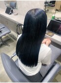 【オシャレ暗髪】ナチュラルに盛れるネイビーカラー/10代20代