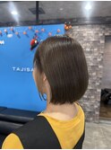 イヤリングカラー