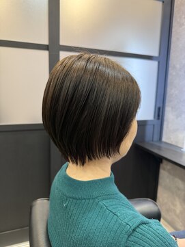 ピント 柏の葉キャンパス(Pint) オリーブベージュ×ショートヘア