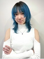 ヌーヴ(Nu:v)&nbsp;ブルーヘアー / ウルフカット