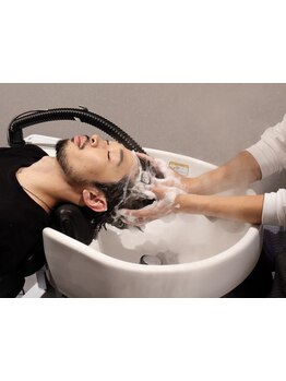 おすすめNo.1！当店を知るにはヘッドスパから！頭皮のお悩みの相談場所です♪