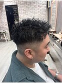 スパイキーショートピンパーマの似合わせカット
