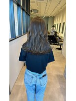 アヴェリー(avely)&nbsp;レイヤーカット/髪質改善/透明感カラー/頭浸浴ヘッドスパ