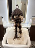編みおろしツインポニー