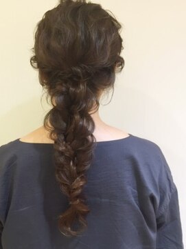 ネオリーブ クタ 町田店(Neolive kuta) 【町田　neolivekuta】三つ編みアレンジ１６