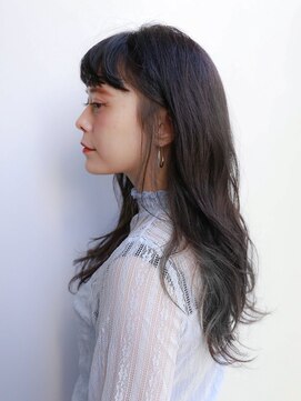 ルティア(Lutia) フェザーロング 似合わせボブ!