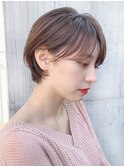 【東 純平】大人かわいい 小顔 ショートボブ シルクベージュ