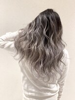 リード バイ ラグーン(LEAD by LAGOON)&nbsp;バレイヤージュグレージュハイライトダブルカラーケアブリーチ