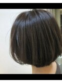 外国人風ローライトボブ