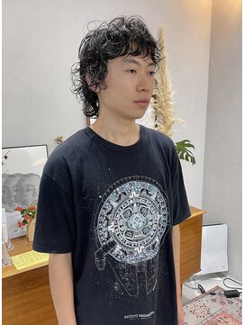 ヘアー アイス カンナ(HAIR ICI Canna) メンズウルフパーマ 黒髪パーマ スパイラルパーマ 金山/ 井上