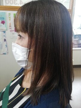 ラポールヘア北谷店 ナチュラルボブ、グレーカラー、インナーカラー