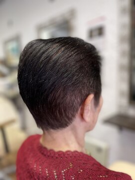 ラヴィアンローズ(La vie en rose) ショートカット