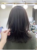 本厚木☆ミディアムレイヤー☆クラゲヘアー韓国風巻き暗めカラー