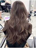 黒髪　ボブルフ　ネビージュ　小顔　ワンレン　スペインカール