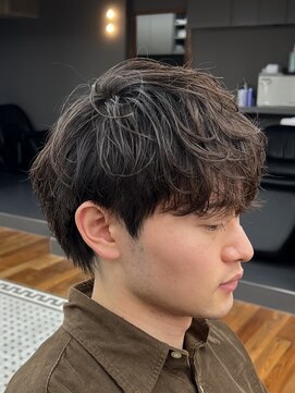 ザデイトウキョウ 表参道 青山(THE DAY TOKYO) MEN’S/波巻きツイストスパイラル/リバースセンターパート