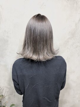 salon de MiLK 札幌大通店【サロン ド ミルク】 ケアブリーチで作る夏に流行るハイトーンカラー♪