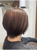 前下がりショートボブ×オレンジブラウン