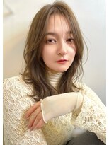 リークフー(Ree cu fuu)&nbsp;春のオリーブベージュレイヤーミディでゆるい大人レイヤー