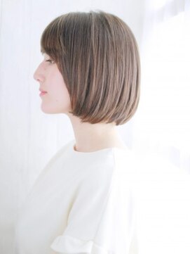 ヘアメイク ナル(hair make nalu) ショートバングの透け感ボブスタイル