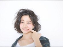 どんなデザインでも一貫して上品さを失わないように心がけてます