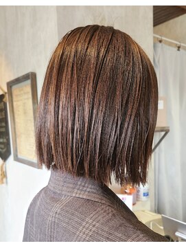 ジゲン ヘアーリゾート(ZIGEN hair resort) 肌映え○オレンジベージュな切りっぱなしボブ