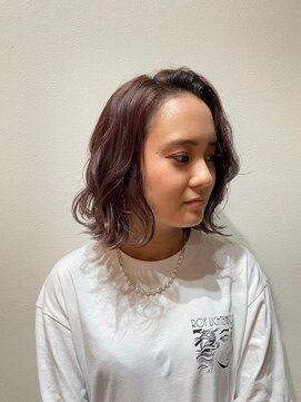 ニコ ヘアリラクゼーション(Nico hair relaxation) ウェーブショート大人可愛い前髪なしほんのりピンクペール