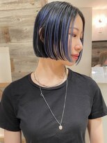 アイヴィー(IVY)&nbsp;ケアブリーチハイトーンブルーカラーミニボブモードヘア[村上]