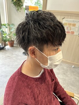 クルム(KURUMU) ツーブロック刈り上げ無造作ツイストスパイラル