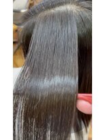 ヘアーキュートレット(Hair Qtlet‘)&nbsp;艶髪ストレート