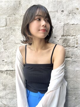 ロンド ストラーダ 心斎橋(Lond strada) 韓国前髪顔周りロング×インナーグレージュ[心斎橋/髪質改善]